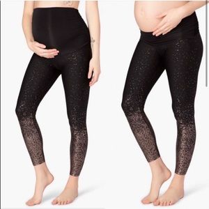Beyond the Bump Maternity leggings Beyond yoga active workout Size XS